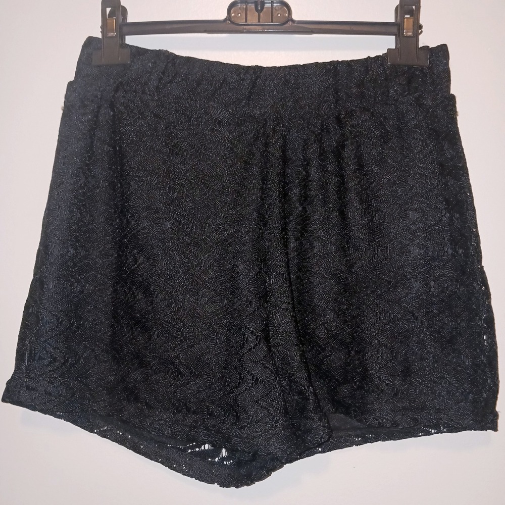 Coquette Boho Goth Cotton Club Black Lace Crochet overlay lined Shorts M